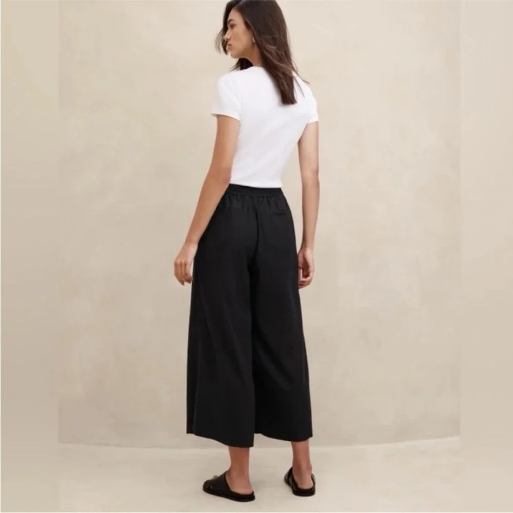 NEW! Banana Republic Black Linen-Blend Pull-On Wide-Leg Cropped Pant 🩷 #851726 - Picture 2 of 2